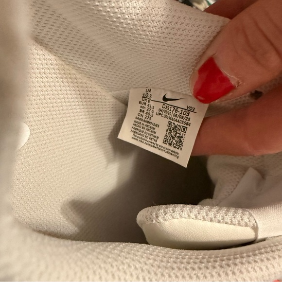 Nike Gamma Force Women’s Sneakers Size 10.5 Mens 9 - Picture 5 of 6